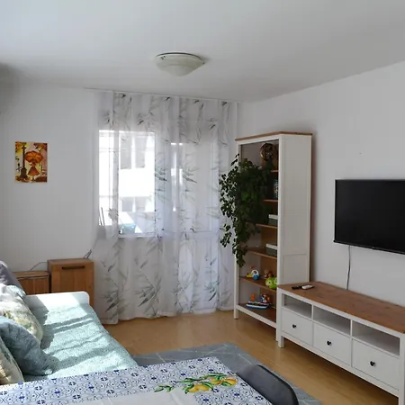 Marsi - Center Apartman *